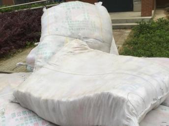 圖 武漢收購服裝找漢鼎服飾,一個專注尾貨服裝批發的商家 武漢服裝 鞋帽 箱包